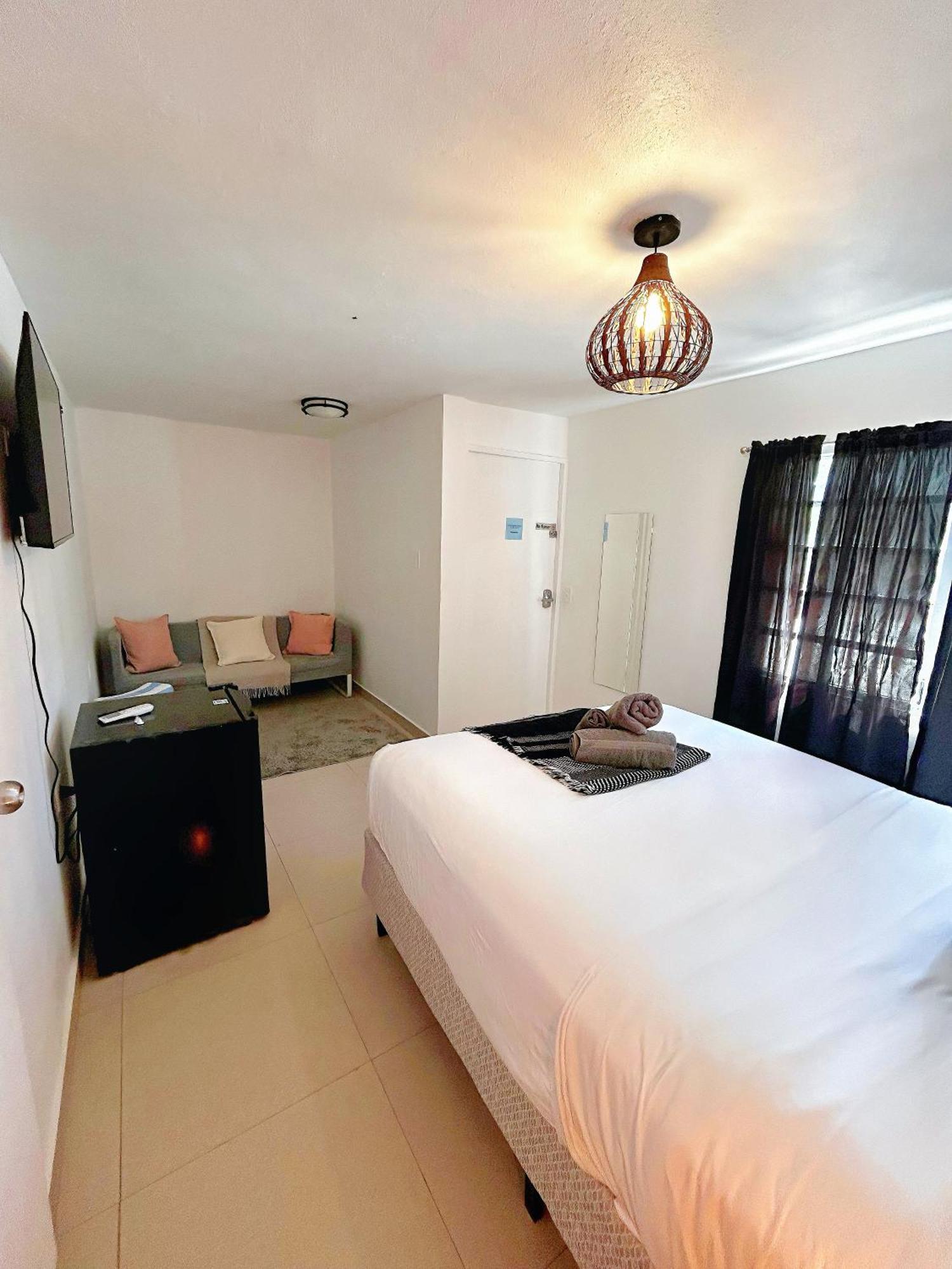 The Pelican Poshtel 圣胡安 外观 照片
